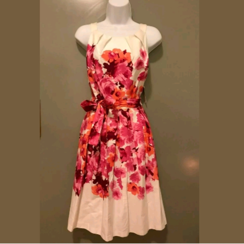 NWT Dressbarn Floral Midi Dress with Pockets